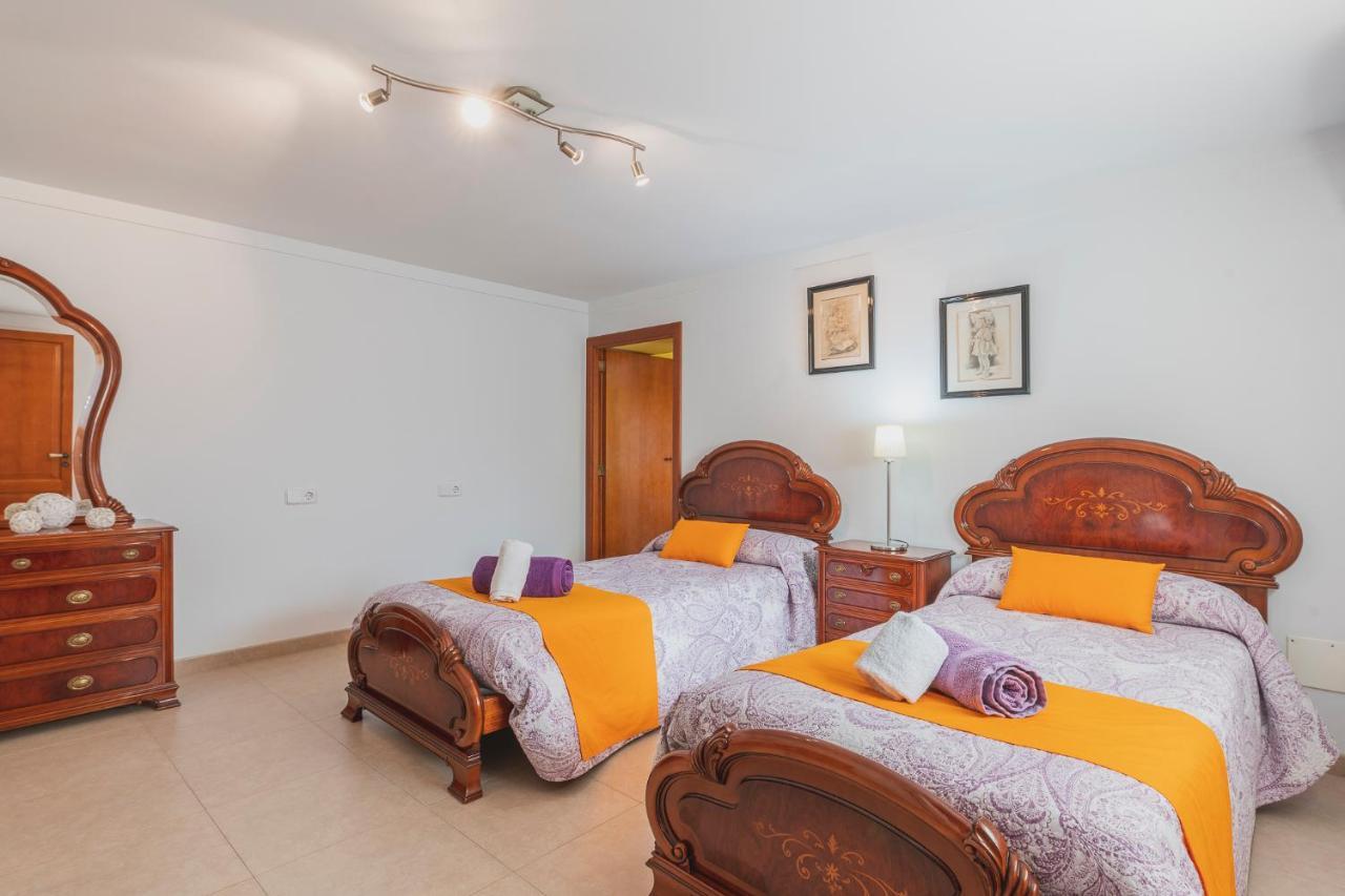 Villa Es Puig Búger Exteriör bild
