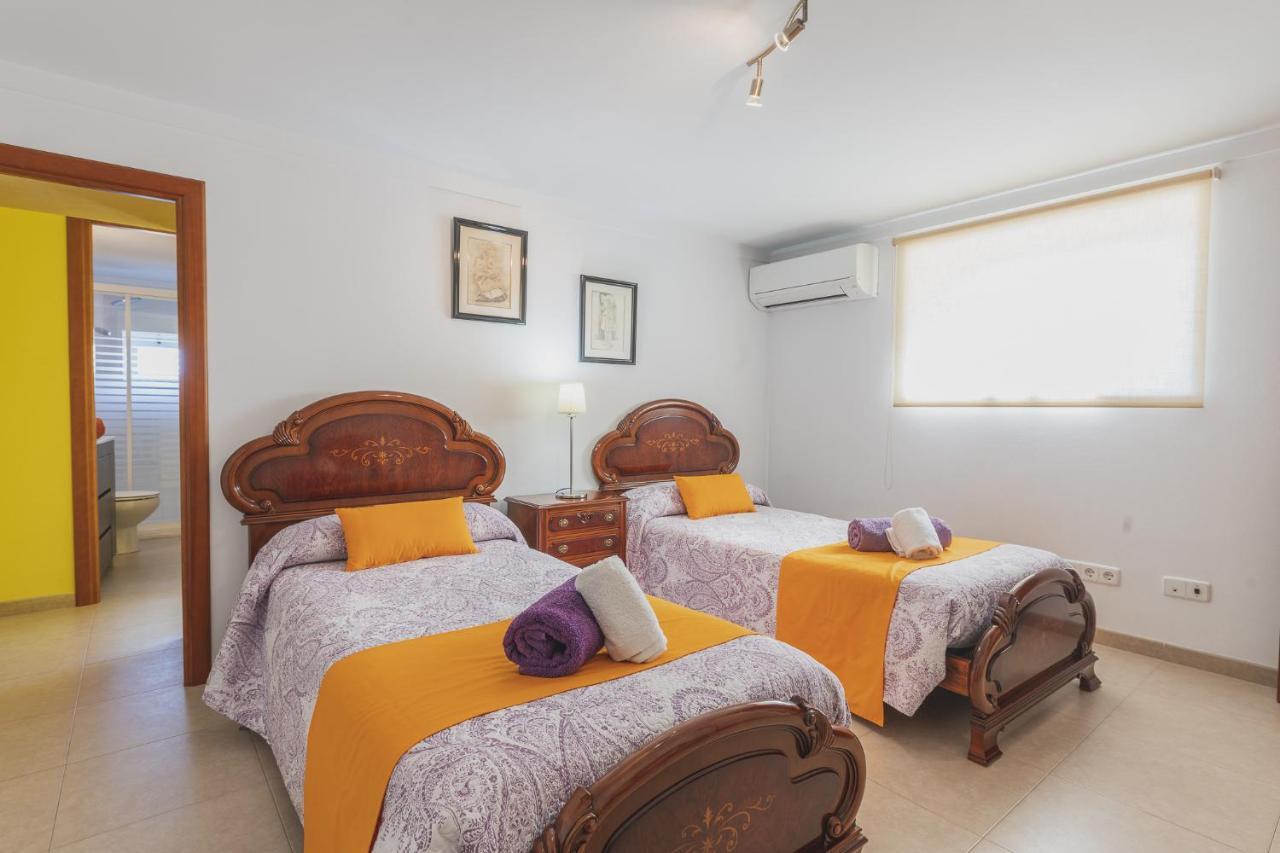 Villa Es Puig Búger Exteriör bild